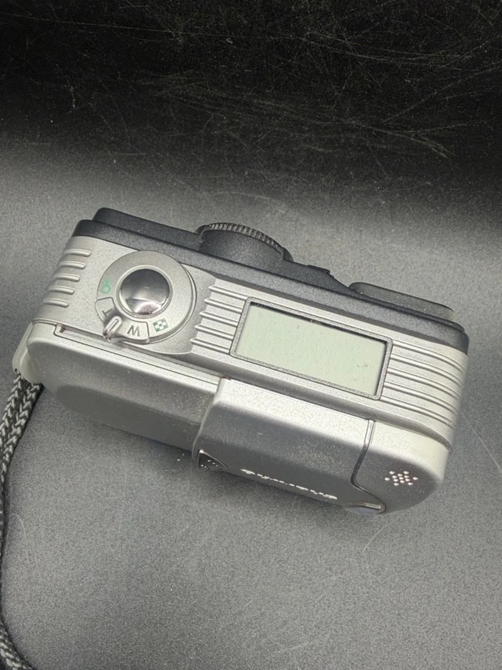 Olympus Camedia D-40 Zoom Vintage Digital Camera Photography Silver Tn Untested